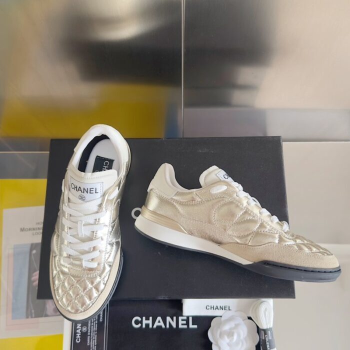 샤넬 퀄팅 디테일 스니커즈 레플리카 미러급 SA급 S급 고퀄리티 최상급 하이엔드 신발 [여성] 4