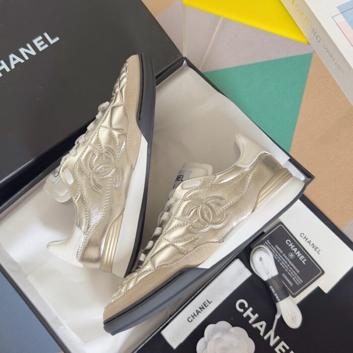 샤넬 퀄팅 디테일 스니커즈 레플리카 미러급 SA급 S급 고퀄리티 최상급 하이엔드 신발 [여성] 6