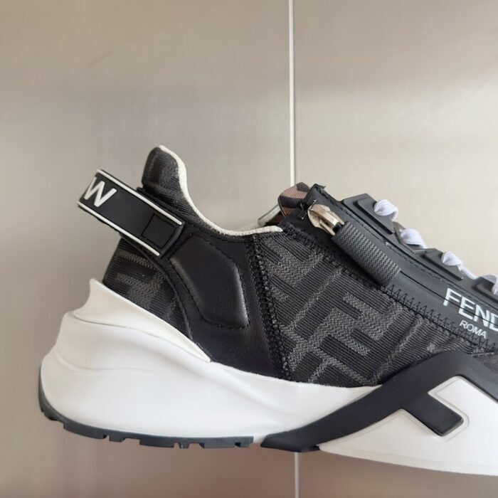 펜디 플로우 스니커즈 레플리카 미러급 SA급 S급 고퀄리티 최상급 하이엔드 신발 [남성] 9