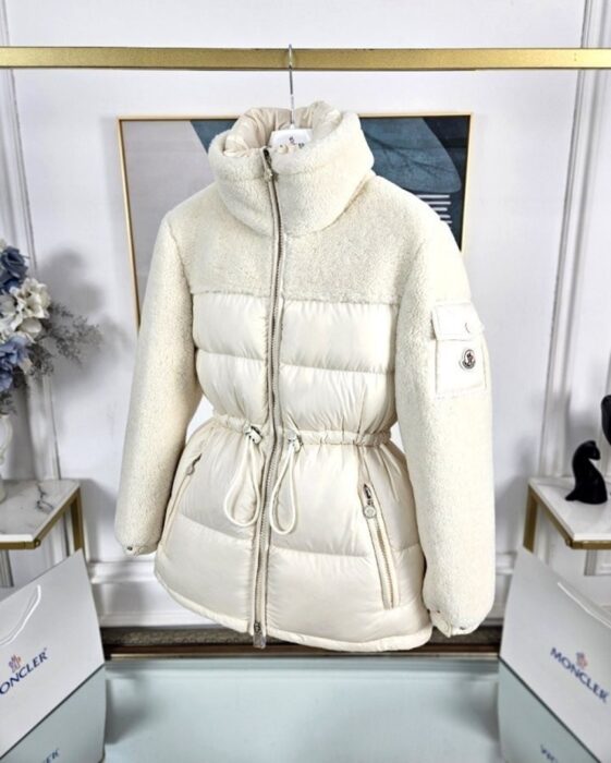 몽클레어 에스코우트 구스다운 여성패딩자켓 레플리카 미러급 SA급 S급 고퀄리티 하이엔드 최상급 의류 [여성] 5