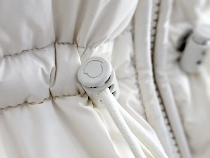 몽클레어 에스코우트 구스다운 여성패딩자켓 레플리카 미러급 SA급 S급 고퀄리티 하이엔드 최상급 의류 [여성] 11