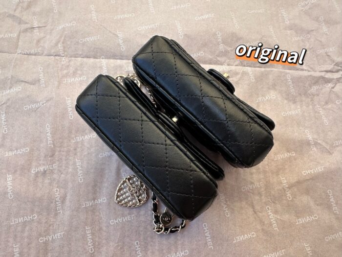 샤넬 클래식 후크 달린 미니백 램스킨 골드 메탈 블랙  레플리카 미러급 SA급 S급 고퀄리티 최상급 하이엔드 가방 [여성] 6