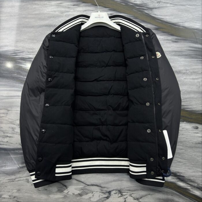 몽클레어 부셰 리버서블 다운 바시티 자켓 레플리카 미러급 SA급 S급 고퀄리티 하이엔드 최상급 의류 [남성] 13