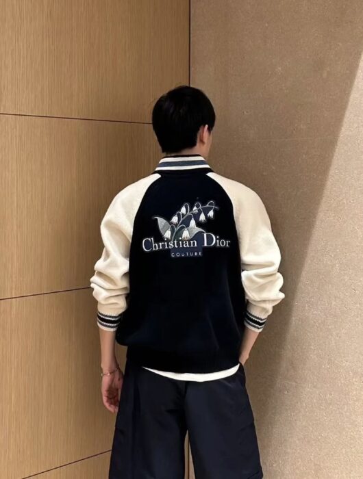 디올 은방울꽃 바시티 가디건 레플리카 미러급 SA급 S급 고퀄리티 하이엔드 최상급 의류 [남성여성공용] 9