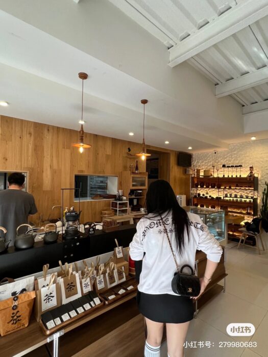 크롬하츠 스크립트 레터 로고 롱슬리브 티셔츠 레플리카 미러급 SA급 S급 고퀄리티 하이엔드 최상급 의류 [남성여성공용] 5