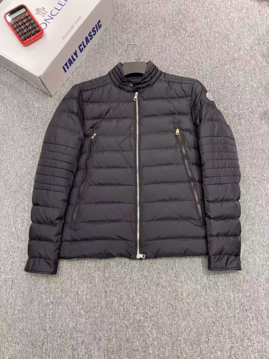 몽클레어 AMIOT GIUBBOTTO 바이크 패딩 레플리카 미러급 SA급 S급 고퀄리티 하이엔드 최상급 의류 [남성] 12