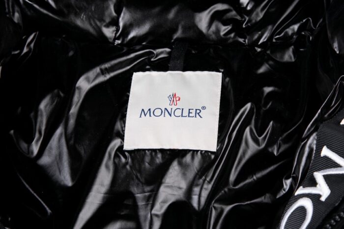 몽클레어 TEMPLON 패딩 레플리카 미러급 SA급 S급 고퀄리티 하이엔드 최상급 의류 [남성] 9