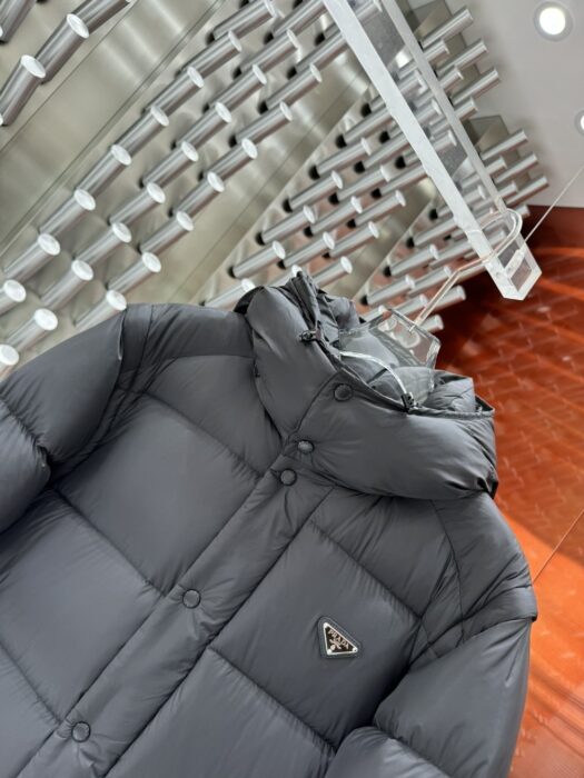 프라다 삼각로고 다운 패딩 자켓 레플리카 미러급 SA급 S급 고퀄리티 하이엔드 최상급 의류 [남성] 7