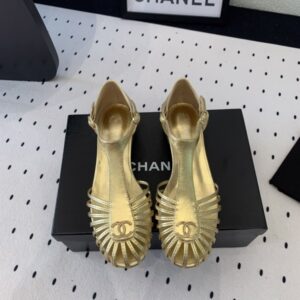 샤넬 인터로킹 CC T스트랩 샌들 레플리카 미러급 SA급 S급 고퀄리티 최상급 하이엔드 신발 [여성]