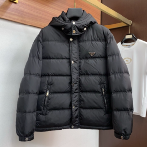 프라다 하이넥 다운 패딩 자켓 레플리카 미러급 SA급 S급 고퀄리티 하이엔드 최상급 의류 [남성]