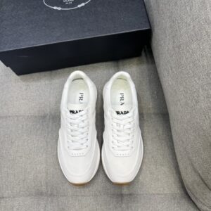 프라다 클래식 스니커즈 레플리카 미러급 SA급 S급 고퀄리티 최상급 하이엔드 신발 [남성]