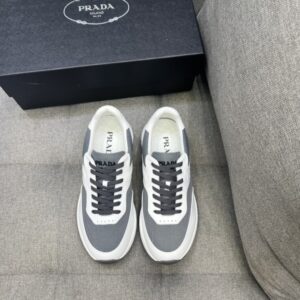 프라다 클래식 스니커즈 레플리카 미러급 SA급 S급 고퀄리티 최상급 하이엔드 신발 [남성]