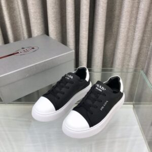 프라다 로고 레더 스니커즈 레플리카 미러급 SA급 S급 고퀄리티 최상급 하이엔드 신발 [남성여성공용]