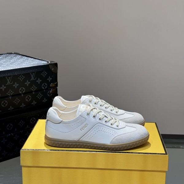 펜디 플레어 로우탑 스니커즈 레플리카 미러급 SA급 S급 고퀄리티 최상급 하이엔드 신발 [남성여성공용]