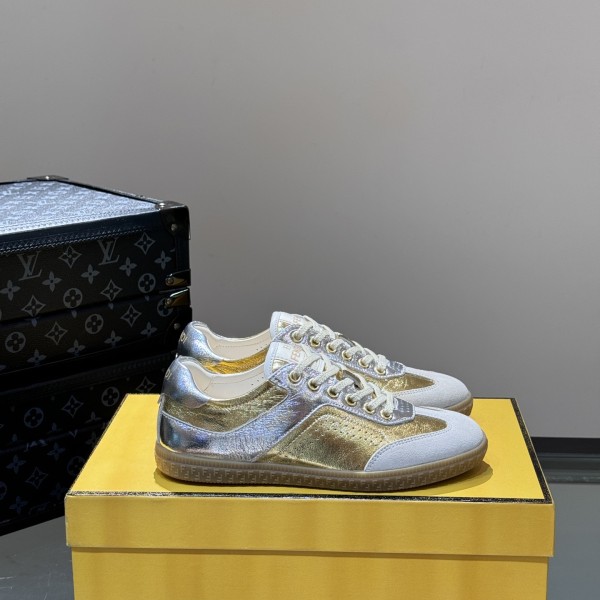 펜디 플레어 로우탑 스니커즈 레플리카 미러급 SA급 S급 고퀄리티 최상급 하이엔드 신발 [남성여성공용]