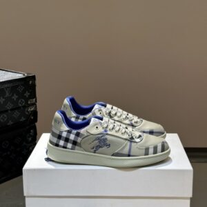 버버리 클래식 로우탑 스니커즈 레플리카 미러급 SA급 S급 고퀄리티 최상급 하이엔드 신발 [남성]
