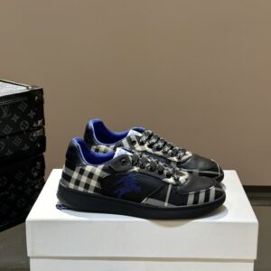 버버리 클래식 로우탑 스니커즈 레플리카 미러급 SA급 S급 고퀄리티 최상급 하이엔드 신발 [남성]