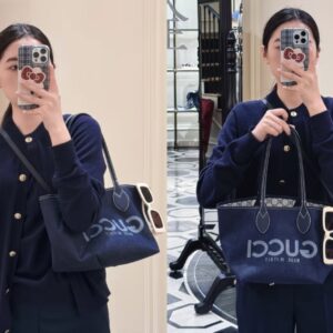 구찌 토티시마 스몰 리버시블 토트백 다크 블루 데님 베이지 블루 820496 레플리카 미러급 SA급 S급 고퀄리티 최상급 하이엔드 가방 [여성]