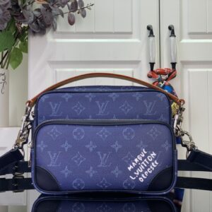 루이비통 닐 M26823 블루 레플리카 미러급 SA급 S급 고퀄리티 최상급 하이엔드 가방 [남성여성공용]