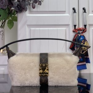 루이비통 포쉐트 미아 25 M26245 아이보리 레플리카 미러급 SA급 S급 고퀄리티 최상급 하이엔드 가방 [여성]