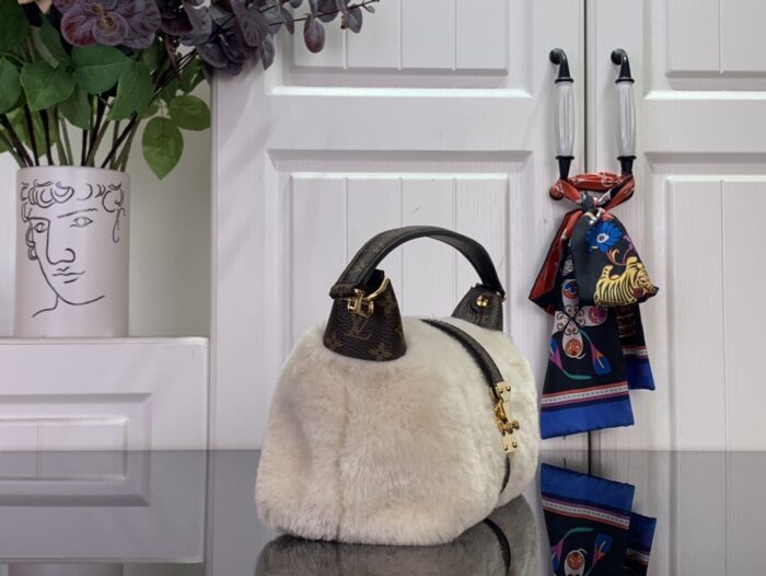 루이비통 포쉐트 미아 25 M26245 아이보리 레플리카 미러급 SA급 S급 고퀄리티 최상급 하이엔드 가방 [여성] 4