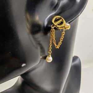 디올 CD 태슬 귀걸이 골드 신주소재 레플리카 미러급 SA급 S급 고퀄리티 최상급 하이엔드 악세사리 [여성]