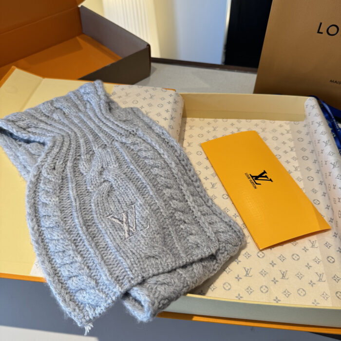 루이비통 온리 LV 미니 케이블 스카프 그레이 양털100% 레플리카 미러급 SA급 S급 고퀄리티 최상급 하이엔드 악세사리 [남성여성공용] 4
