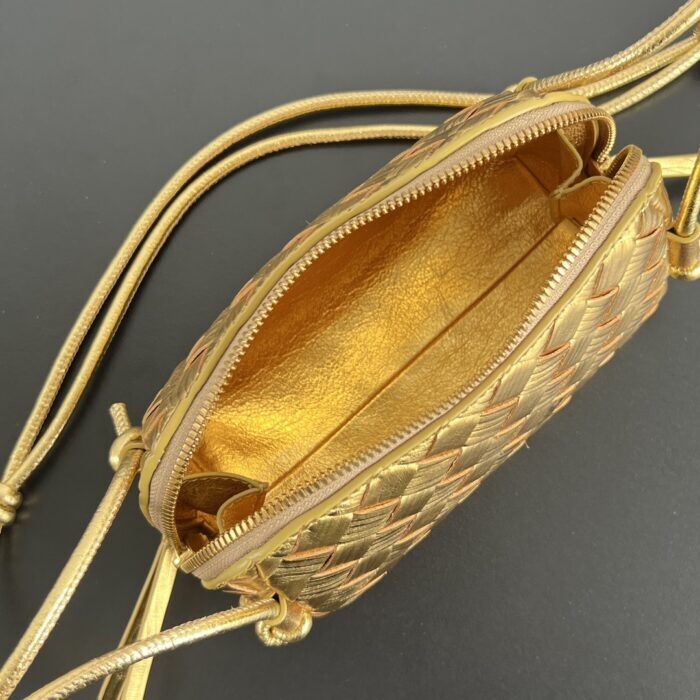 보테가베네타 콘서트 파우치 794258 골드 레플리카 미러급 SA급 S급 고퀄리티 최상급 하이엔드 가방 [여성] 2