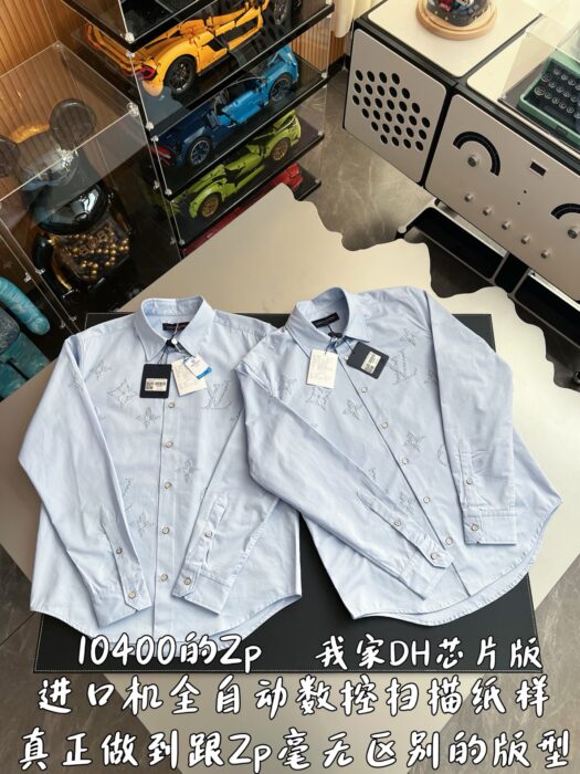 루이비통 모노그램 프린티드 롱 슬리브드 긴팔 셔츠 블루 레플리카 미러급 SA급 S급 고퀄리티 하이엔드 최상급 의류 [남성여성공용] 5