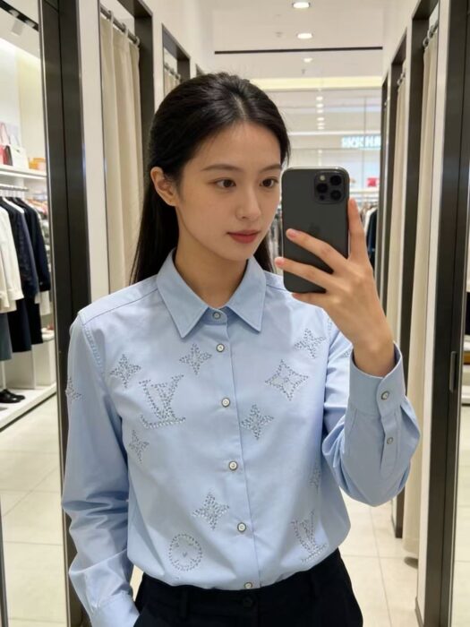 루이비통 모노그램 프린티드 롱 슬리브드 긴팔 셔츠 블루 레플리카 미러급 SA급 S급 고퀄리티 하이엔드 최상급 의류 [남성여성공용] 2