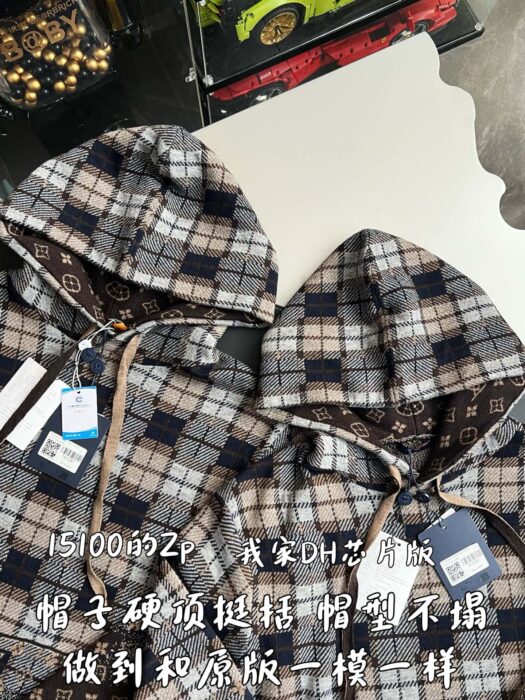 루이비통 모노그램 페이디드 플래드 후디티 1AJCB1 레플리카 미러급 SA급 S급 고퀄리티 하이엔드 최상급 의류 [남성여성공용] 6