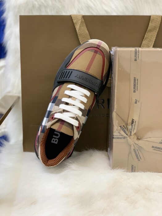 버버리 빈티지 체크 이음 찍찍이 스니커즈 브라운 레플리카 미러급 SA급 S급 고퀄리티 최상급 하이엔드 신발 [남성여성공용] 7