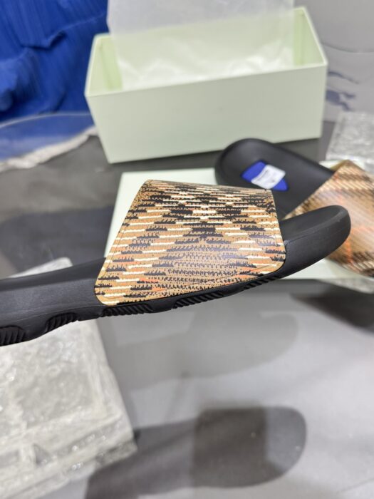 버버리 블루 B 체크 슬리퍼 브라운 남성용 레플리카 미러급 SA급 S급 고퀄리티 최상급 하이엔드 신발 [남성] 8