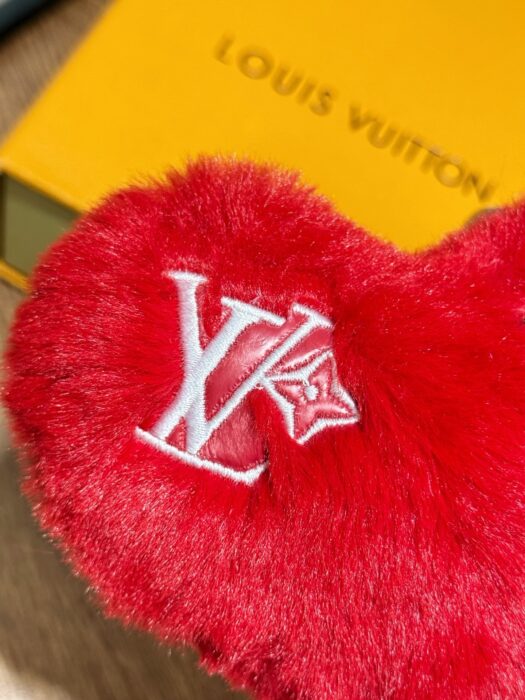 루이비통 LV 럭키 하트 백 참 레드 M03171 레플리카 미러급 SA급 S급 고퀄리티 최상급 하이엔드 악세사리 [남성여성공용] 6