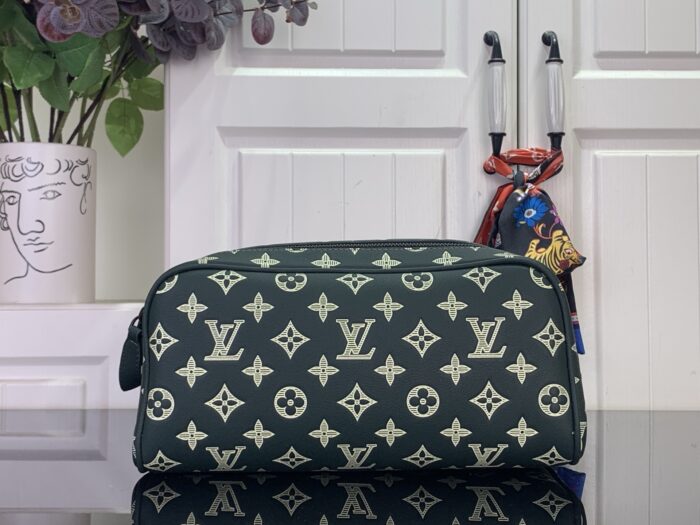 루이비통 돕 키트 흑녹색 M27180 레플리카 미러급 SA급 S급 고퀄리티 최상급 하이엔드 가방 [남성여성공용]