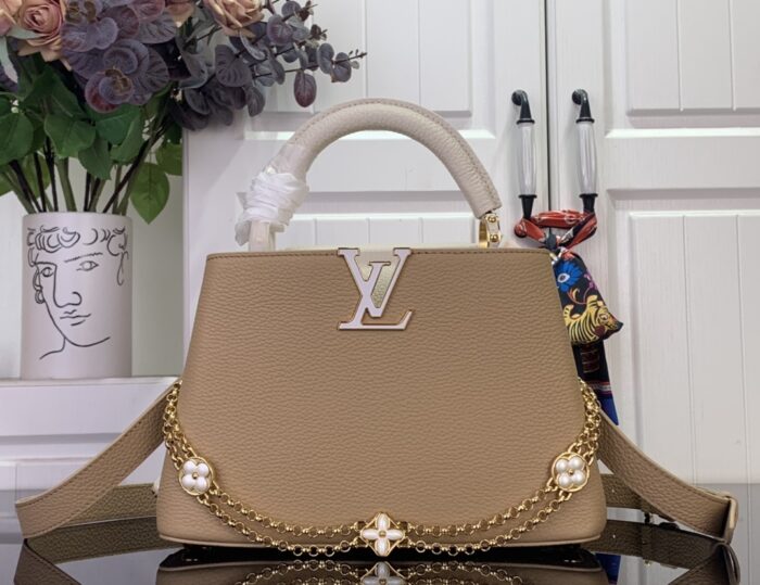 루이비통 카퓌신 BB M25461 베이지 레플리카 미러급 SA급 S급 고퀄리티 최상급 하이엔드 가방 [여성]