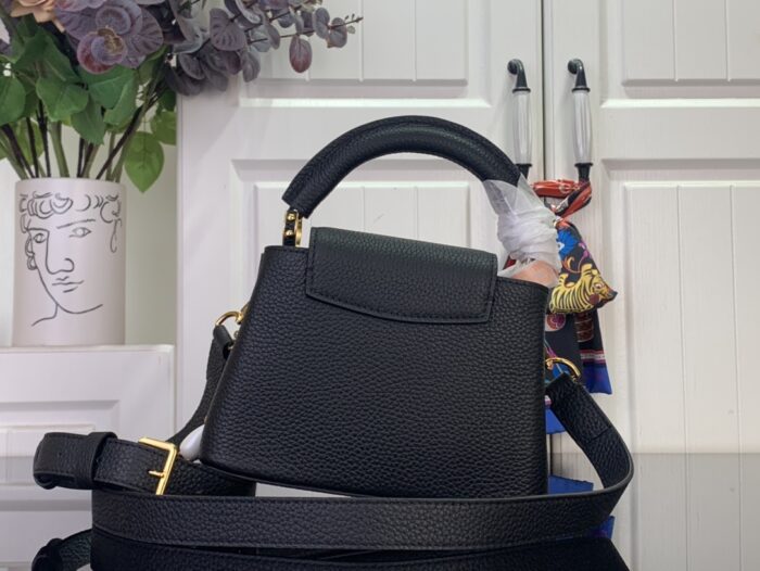 루이비통 카퓌신 미니 M25461 블랙 레플리카 미러급 SA급 S급 고퀄리티 최상급 하이엔드 가방 [여성] 2