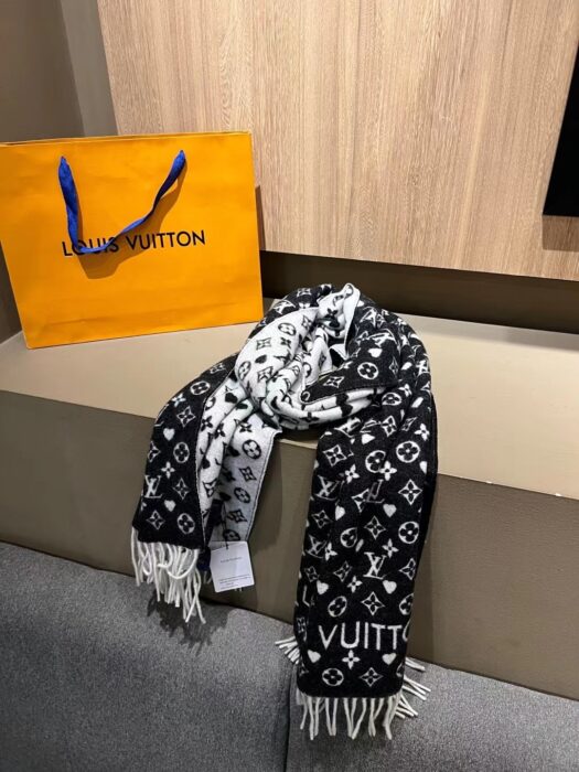 루이비통 게임 온 스카프 블랙 양털 스카프 레플리카 미러급 SA급 S급 고퀄리티 최상급 하이엔드 머플러 목도리 [남성여성공용] 4