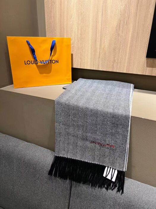 루이비통 그레이 스트라이프 스카프 머플러 양털 스카프 레플리카 미러급 SA급 S급 고퀄리티 최상급 하이엔드 머플러 목도리 [남성여성공용] 3