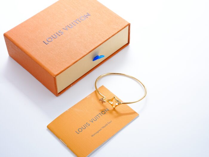 루이비통 플라워그램 스트라스 팔찌 골드 레플리카 미러급 SA급 S급 고퀄리티 최상급 하이엔드 악세사리 [여성] 3