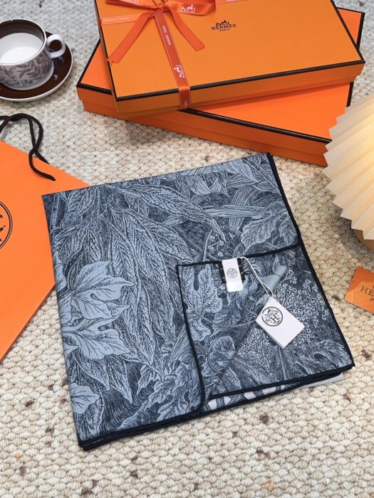 에르메스 식물원 스퀘어 스카프 70%캐시미어 30%실크 흑녹색 스카프 레플리카 미러급 SA급 S급 고퀄리티 최상급 하이엔드 머플러 목도리 [여성] 2