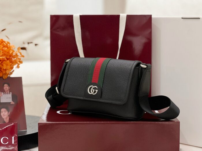 구찌 오피디아 미니백 838599 블랙 레더 레플리카 미러급 SA급 S급 고퀄리티 최상급 하이엔드 가방 [남성여성공용] 4