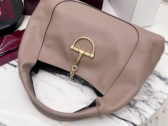 구찌 소프트빗 맥시 숄더백 837466 다크 베이지 레플리카 미러급 SA급 S급 고퀄리티 최상급 하이엔드 가방 [여성] 5