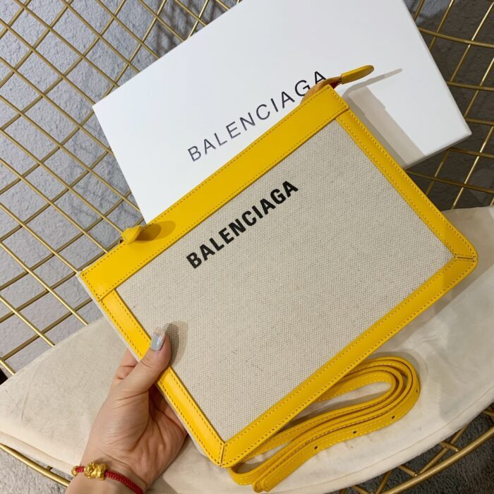 발렌시아가 캔버스 포쉐트 크로스백 옐로우 레플리카 미러급 SA급 S급 고퀄리티 최상급 하이엔드 가방 [여성] 4