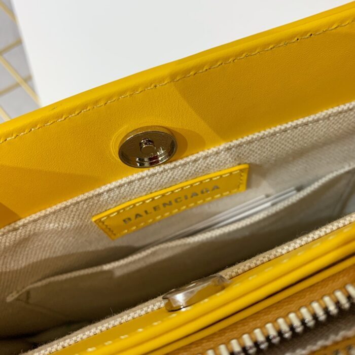 발렌시아가 캔버스 포쉐트 크로스백 옐로우 레플리카 미러급 SA급 S급 고퀄리티 최상급 하이엔드 가방 [여성] 9