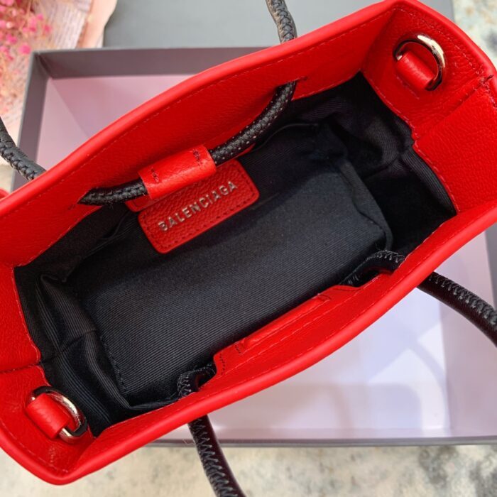 발렌시아가 로고 미니 폰홀더 토트백 겸 숄더백 크로스백 레드 레플리카 미러급 SA급 S급 고퀄리티 최상급 하이엔드 가방 [여성] 9