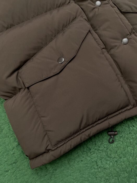 미우미우 레더 카라 패딩 브라운 레플리카 미러급 SA급 S급 고퀄리티 하이엔드 최상급 의류 [남성여성공용] 9