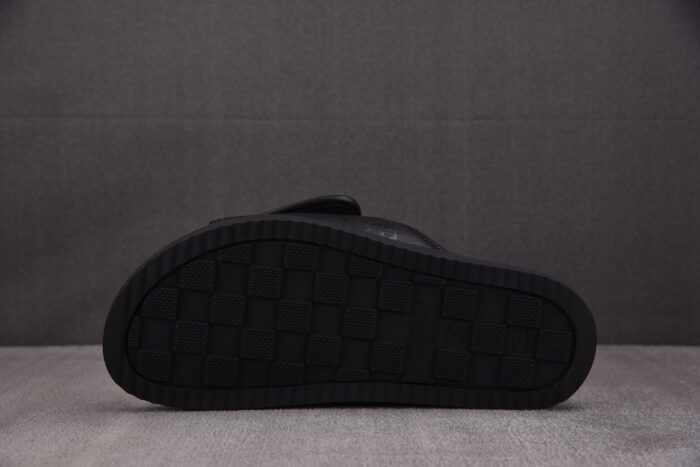 루이비통 마이애미 슬리퍼 블랙 레플리카 미러급 SA급 S급 고퀄리티 최상급 하이엔드 신발 [남성] 4