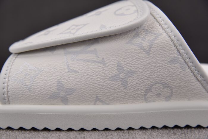 루이비통 마이애미 슬리퍼 화이트 레플리카 미러급 SA급 S급 고퀄리티 최상급 하이엔드 신발 [남성] 11