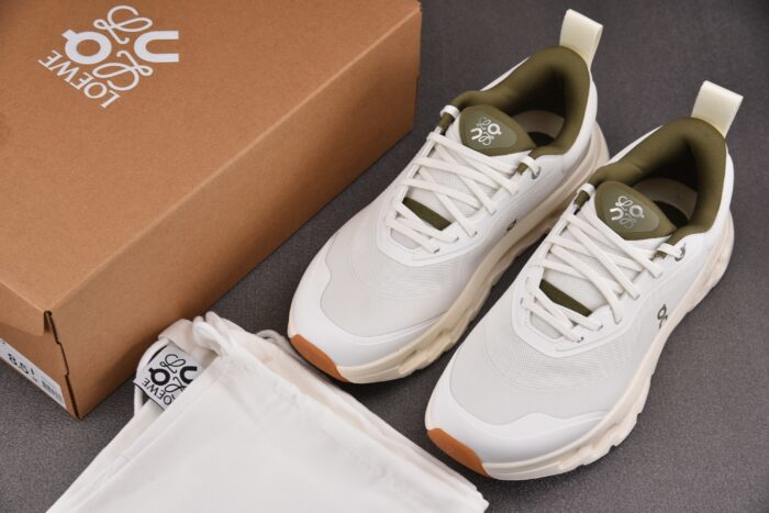 On x 로에베 클라우드 틸트 2.0 화이트 카키 레플리카 미러급 SA급 S급 고퀄리티 최상급 하이엔드 신발 [남성여성공용] 6